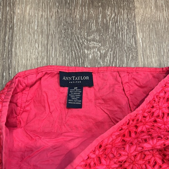 Ann Taylor 2 Petite Hot Pink Mini Skirt Floral Eyelet - Picture 5 of 8